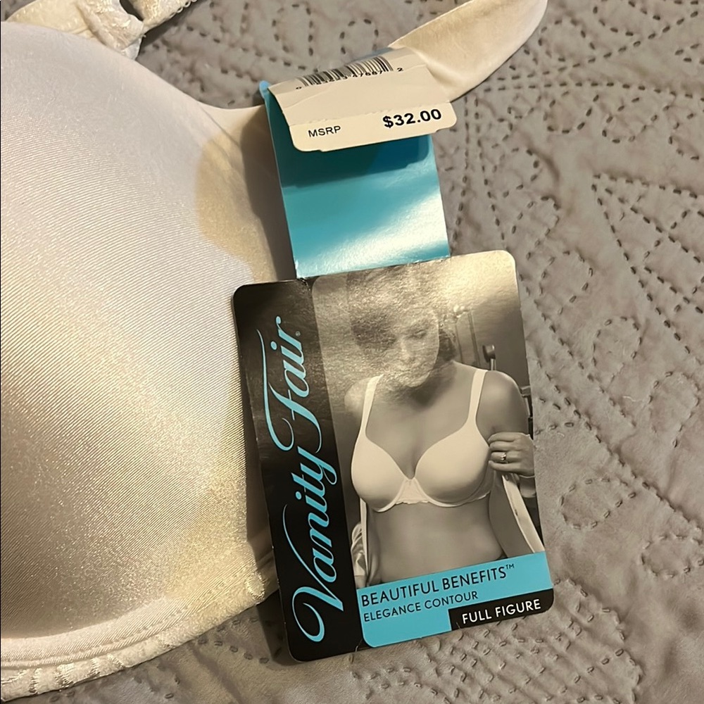 Vanity Fair White T-Shirt Bra with Adjustable Straps - Picture 2 of 9